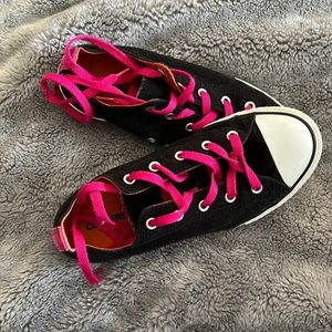 4 Converse All Star Sneaker.